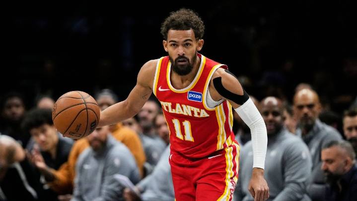 Hawks' Trae Young (MCL) to be re-evaluated in 2 weeks