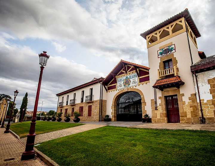 García Carrión estudia pujar por Faustino y Bilbaínas