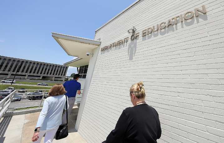 Arkansas Department of Education website includes school district letter grades for first time