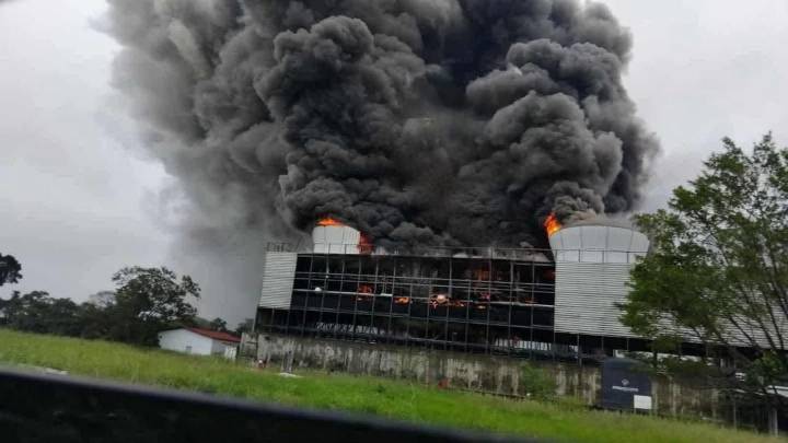 Se incendia planta de CryoInfra en Huimanguillo, Tabasco
