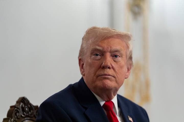 Donald Trump Suffers Polling Blow Over Ukraine Peace Plan %%page%% %%sep%% %%sitename%% Donald Trump suffers polling blow over Ukraine peace plan