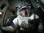 China lanza a su astronauta más joven en nueva misión al espacio