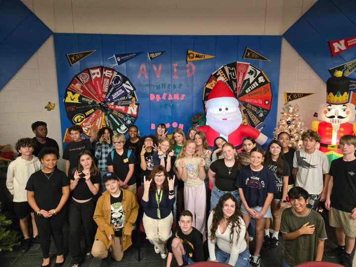 Tavares Middle School Students Thrive in Successful College Prep Program