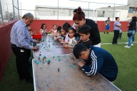 Conviven y desarrollan habilidades en cancha de la colonia Benito Juárez, en Saltillo