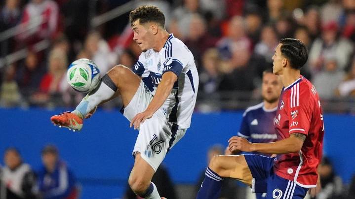 Freeman scores twice as US routs Uruguay 5-1, heads into World Cup year with 5