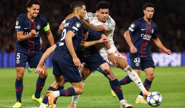 Luis Díaz puso a sufrir al Bayern: doblete y expulsión vs PSG