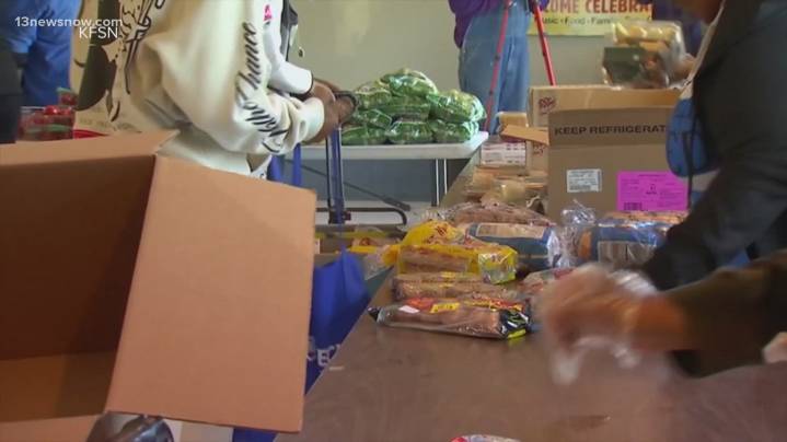 Norfolk market offers free meals as SNAP benefits status remains uncertain
