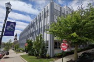 City councilor unseats Everett mayor of 18 years in major upset