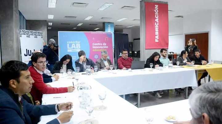 El lunes retoman las paritarias con docentes y se confirma el bono de fin de año