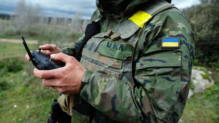 Rusia condena a 13 años de prisión a colombianos acusados de combatir por Ucrania