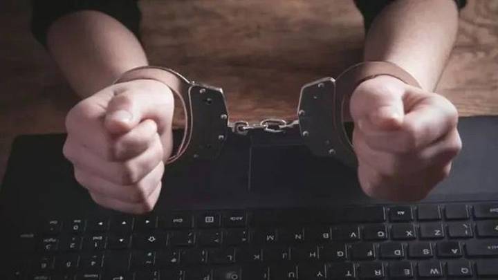 Bengaluru Woman Duped Of Nearly Rs 32 Crore In Months