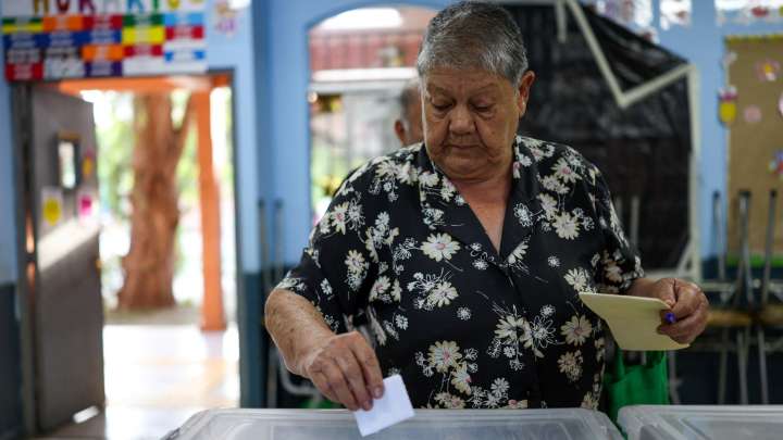 Inicia Elección Presidencial y Parlamentaria en Chile; 15 Millones Están Llamados a las Urnas