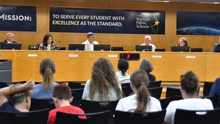 Live: Brevard school board to choose new chairperson, vice chair