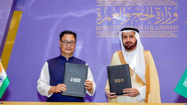 Photos: Kiren Rijiju in Saudi Arabia