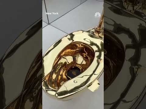 Gold toilet expected to fetch $10 million at auction