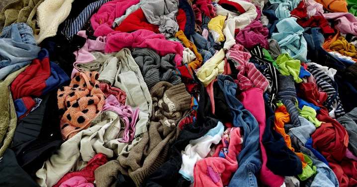 Aranceles a textiles ‘sí dejan’: Suman 14 mil mdp recaudados, apunta Economía