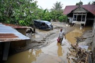 Inundaciones en Indonesia, Tailandia y Sri Lanka dejan casi 400 muertos