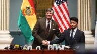 EE.UU. dona $ 700 000 en medicamentos para el VIH a Bolivia en el reinicio de relaciones diplomáticas entre ambos países