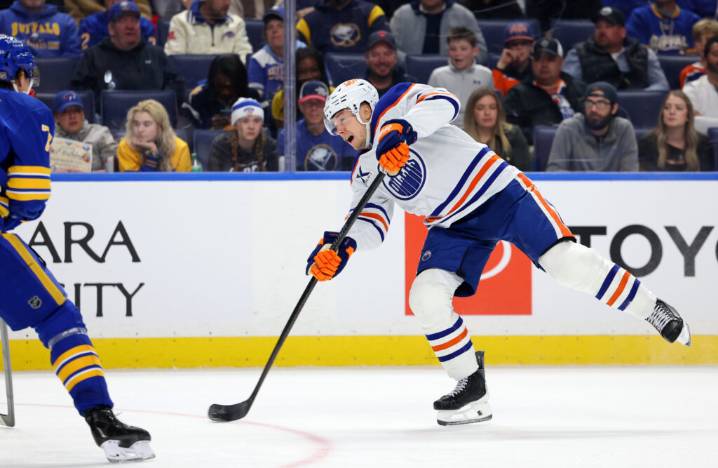 Oilers’ Curtis Lazar, Noah Philp Out For At Least A Week