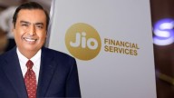 Jio BlackRock Flexi Cap Fund sparks buzz with it AI model; Expert decodes if it’s worth your money