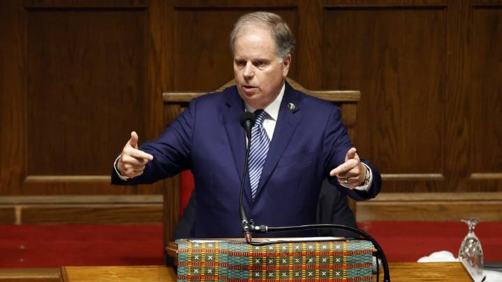 Doug Jones files paperwork to run for Alabama governor in 2026