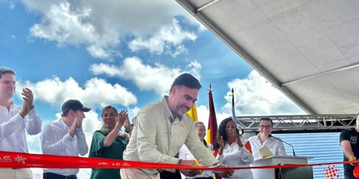 Atlas Renewable Energy inaugura en Ibagué el Parque Solar Shangri