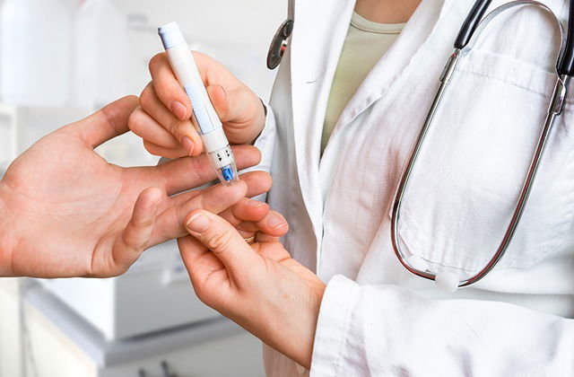 Controlar tu diabetes, también protege tu corazón