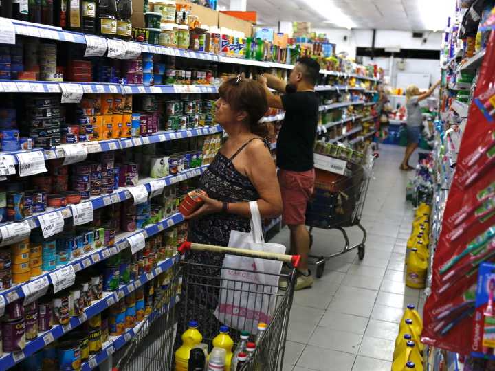 Inflación de octubre de 2025: a qué hora difunde el dato el INDEC y qué pronostican las consultoras