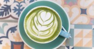 This banana bread iced matcha is going viral — and it's so easy to make for autumn
