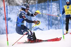 Dominant Shiffrin leads after first slalom run in Levi