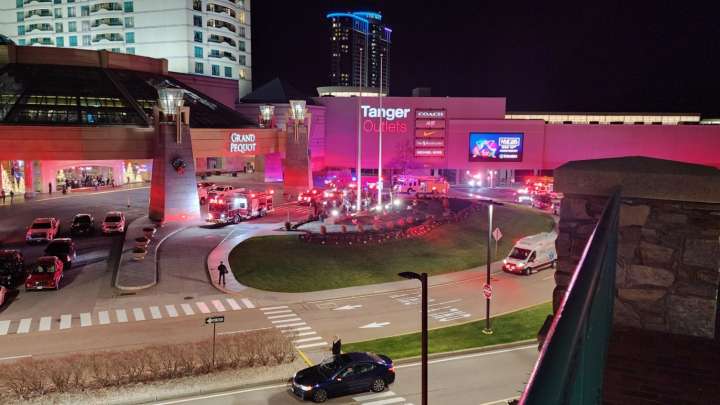 3 firefighters taken to hospital for evaluation after fire at Foxwoods
