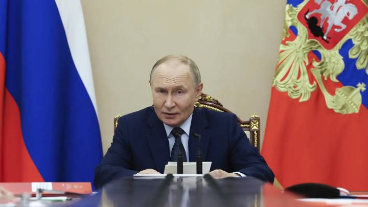 Putin afirma que Rusia está dispuesta a formalizar que no atacará Europa
