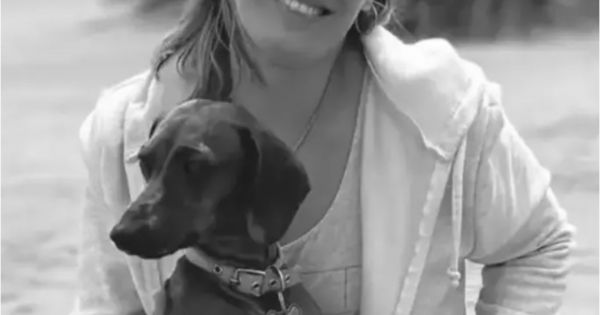 [QEPD] Murió una querida periodista tras caer de un acantilado