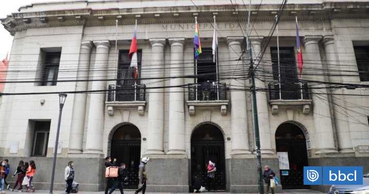 Sindicato de Trabajadores a Honorarios de Municipalidad de Valparaíso en alerta ante posibles despidos