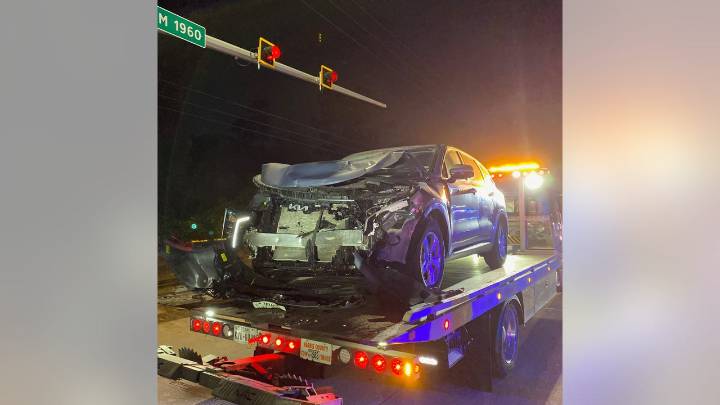 'Suspected impaired drivers' strike two Harris County patrol vehicles at Humble event, sheriff says