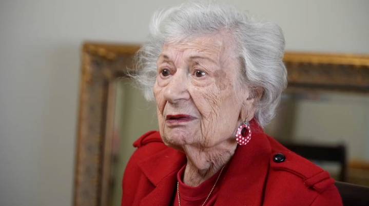 103-year-old Rosie the Riveter to be honored with bronze statue at Royal Oak memorial