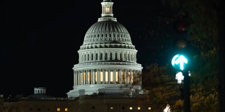 La Cámara de Represetantes de Estados Unidos aprueba el paquete de financiación que reabrirá el Gobierno federal
