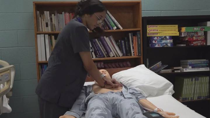 Tennessee lawmaker warns new federal student loan rules could worsen nursing shortage