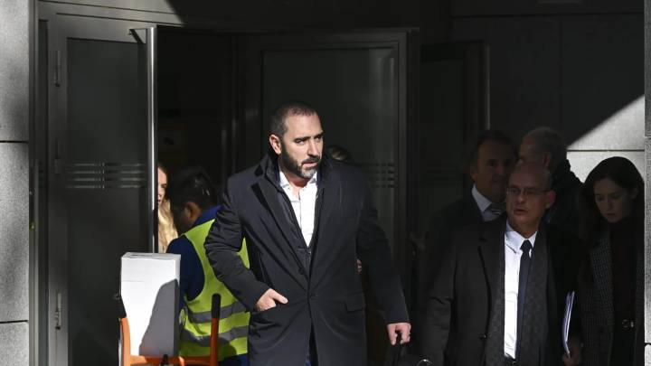 Aldama asegura que se reunió con Torres para hablar de mascarillas: "Debería estar preocupado"