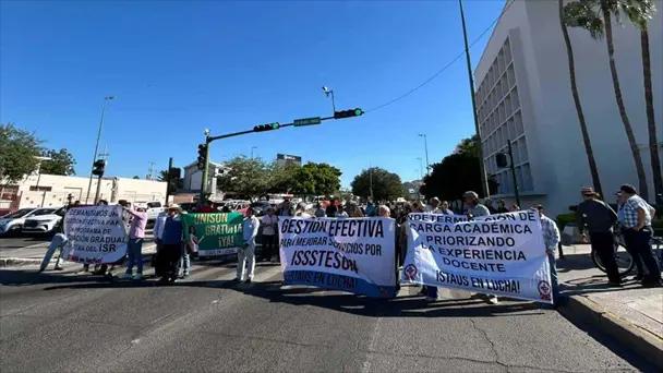 Docentes de la Unison exigen solución al ISR y salario digno