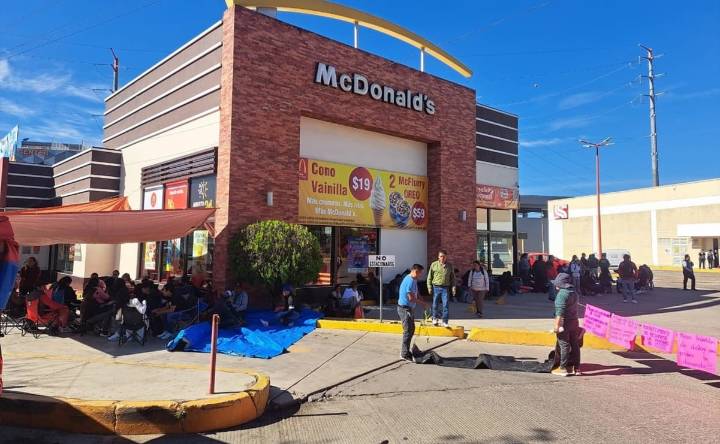 Maestros inician paro de labores de 48 horas en varios estados del país