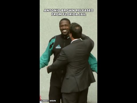 Antonio Brown released from Florida jail after posting $25K bond