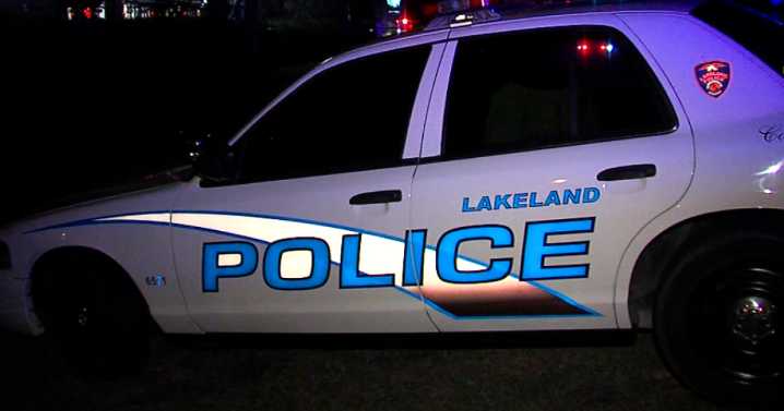 21-year-old Lakeland motorcyclist dies after lane splitting between vehicles on US 98: LPD