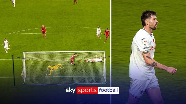 A nightmare reunion! | Cameron Burgess nets TWO OGs against old club Ipswich