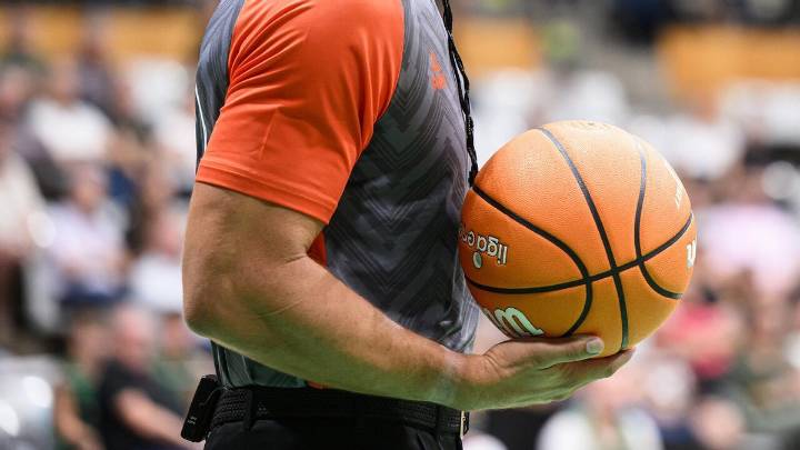 ¿Quiénes son los árbitros del Casademont Zaragoza-Unicaja de la jornada 7 de la Liga Endesa?