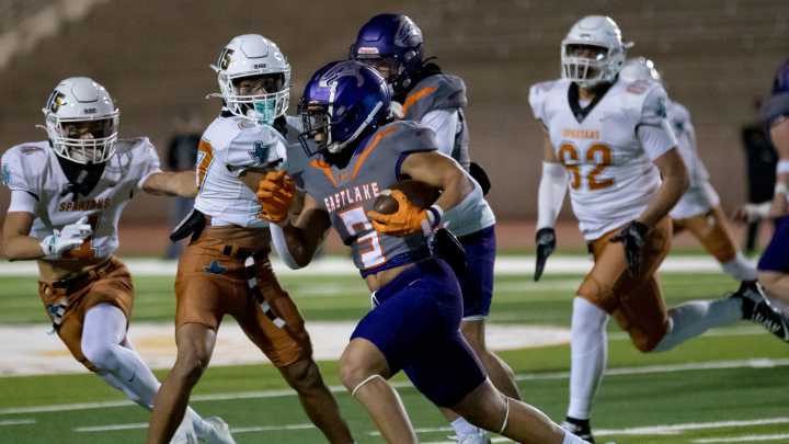 El Paso's Eastlake HS football team headed to Class 6A UIL playoffs
