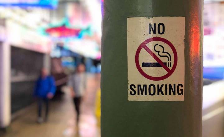 Senado aprueba medida que aumenta perímetro de no fumar en escuelas ni hospitales