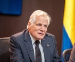 Carta explosiva de Miguel Uribe Londoño al CD: pide transparencia ante un proceso definido por una sola encuestadora