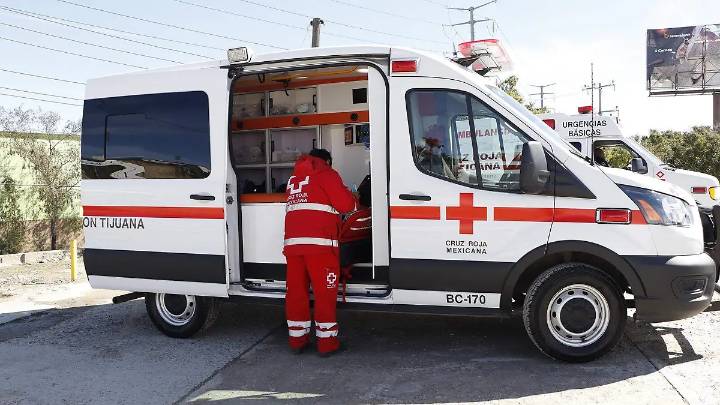 Choque de dos calafias deja 22 lesionados y caos vial en el Bulevar Limón Padilla