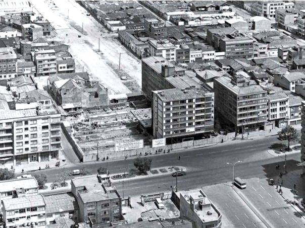 La increíble hazaña del edificio Cudecom: cuando Bogotá movió un edificio de 4.800 toneladas sin demolerlo